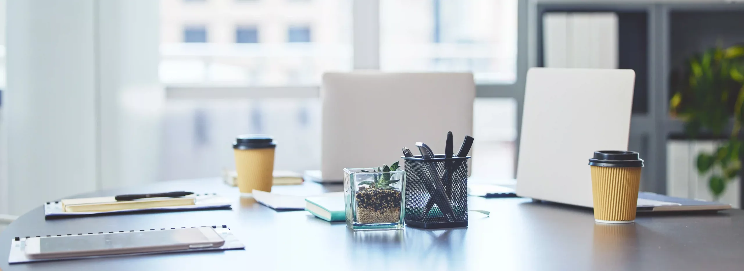 office-desk-ftf-payroll